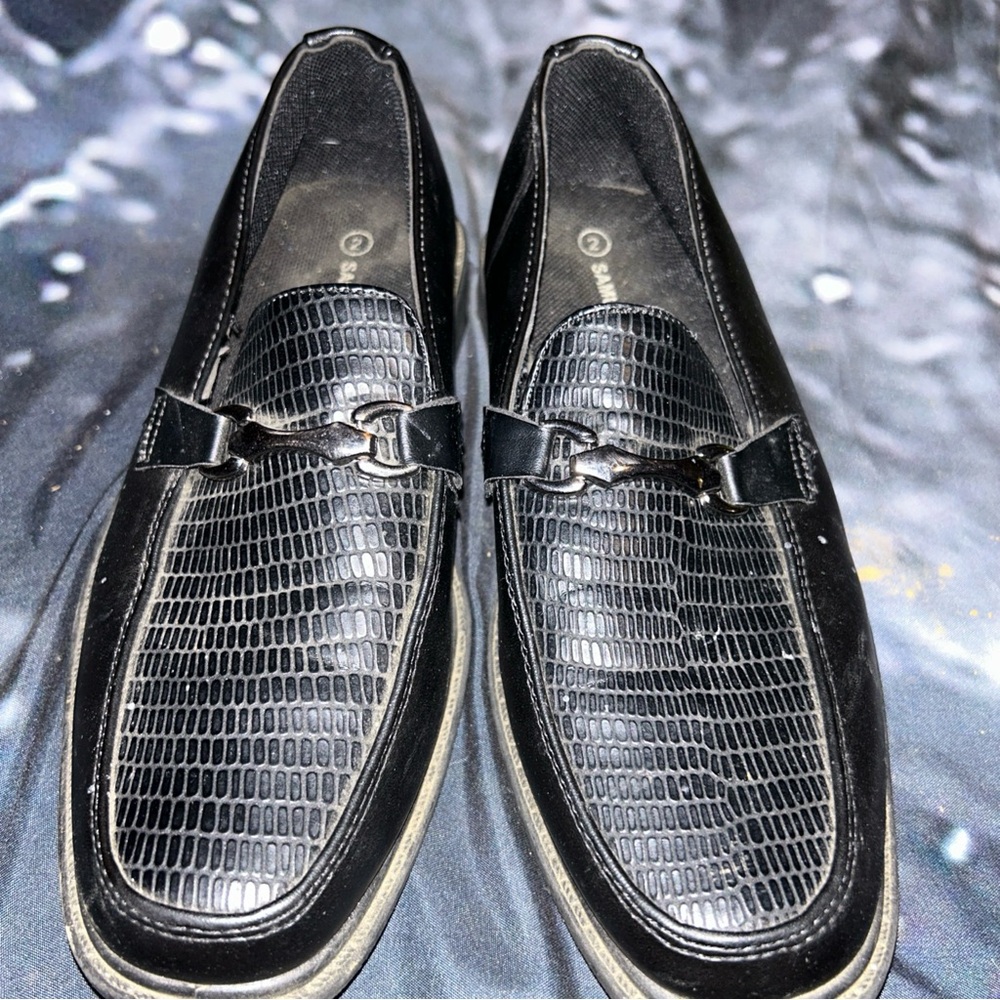 Samual Joseph size 2 Boys loafer Dress Shoe
